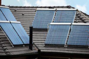 JAN23 Solar Thermal Vs Photovoltaic - An Overview 1