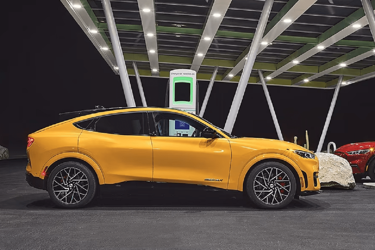 JAN23 Ford Mustang Mach-E charging guide 1