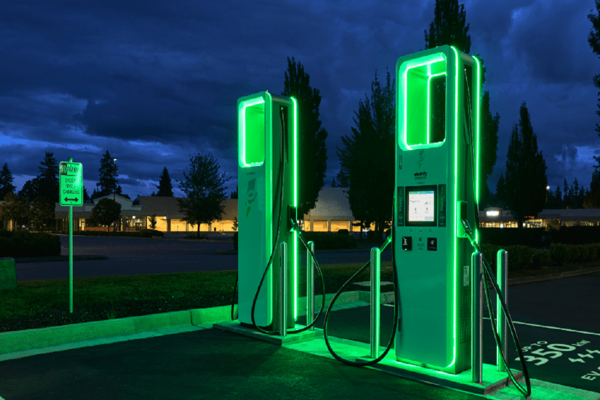 Lyft Drivers to Enjoy Discounted EV Charging at Electrify America Stations Nationwide