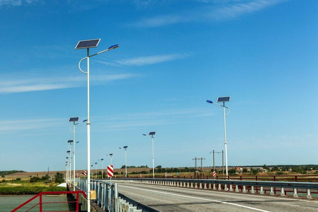 How Long Do Solar Lights Take to Charge? Energy Theory