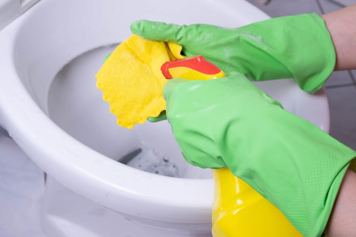 Do Composting Toilets Smell? Energy Theory